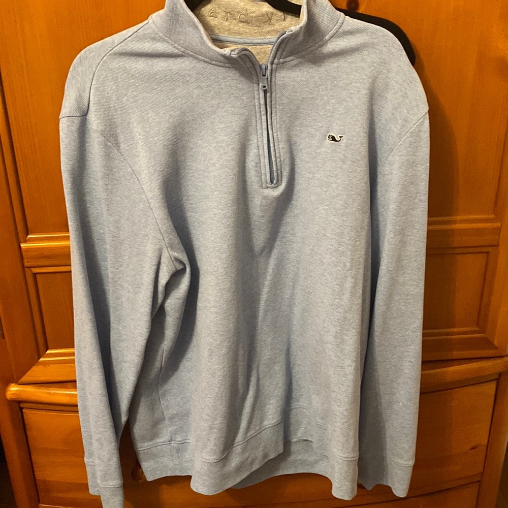 Vineyard Vines light blue large quarterzip (not performance)